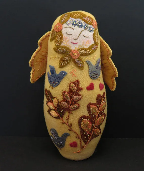 AUTUMN Angel Wool Applique KIT