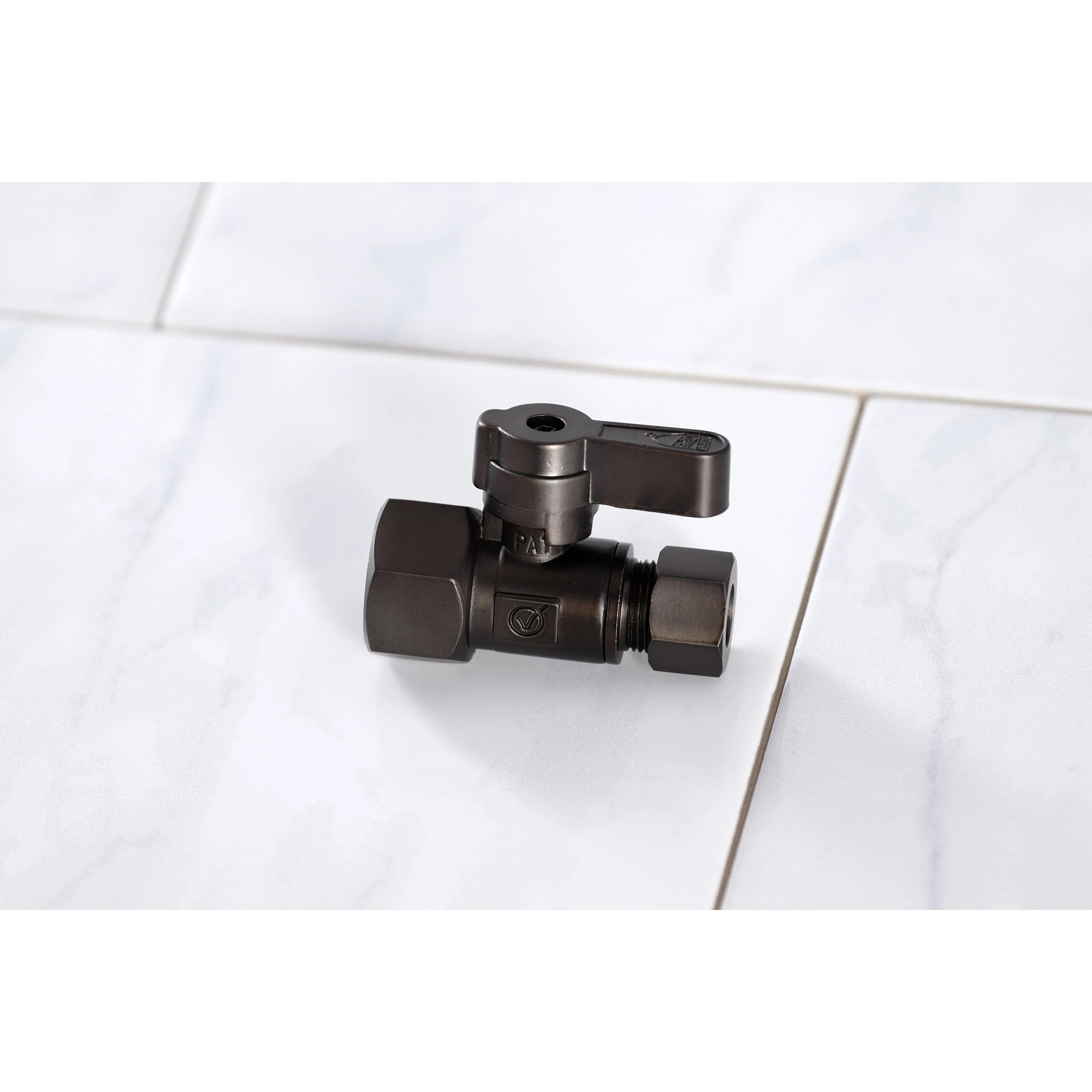 Kingston Brass 1/2" FIP X 3/8" OD Comp Straight Stop Valve